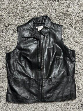 A.M.I Early 2000s It Girl Leather Vest Size L